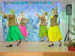 Воепальский сельский клуб, это сердце жизни деревни Воепала. Здесь частый гость - ветеран Великой Отечественной войны Михаил Яковлевич Тюряпин.