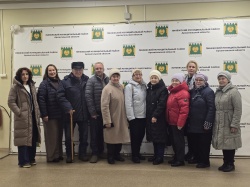 На днях глава Пинежского округа Людмила Колик провела традиционную встречу с Советом ветеранов