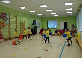 Физкультура, спорт и лесное дело! У пинежских дошколят на этой неделе состоялся чемпионат "Юный мастер".